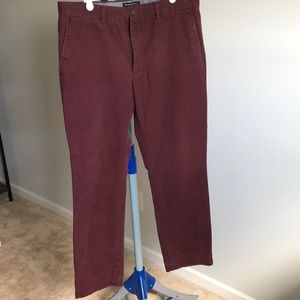 Banana Republic Burgundy Aiden Chino - 35x30